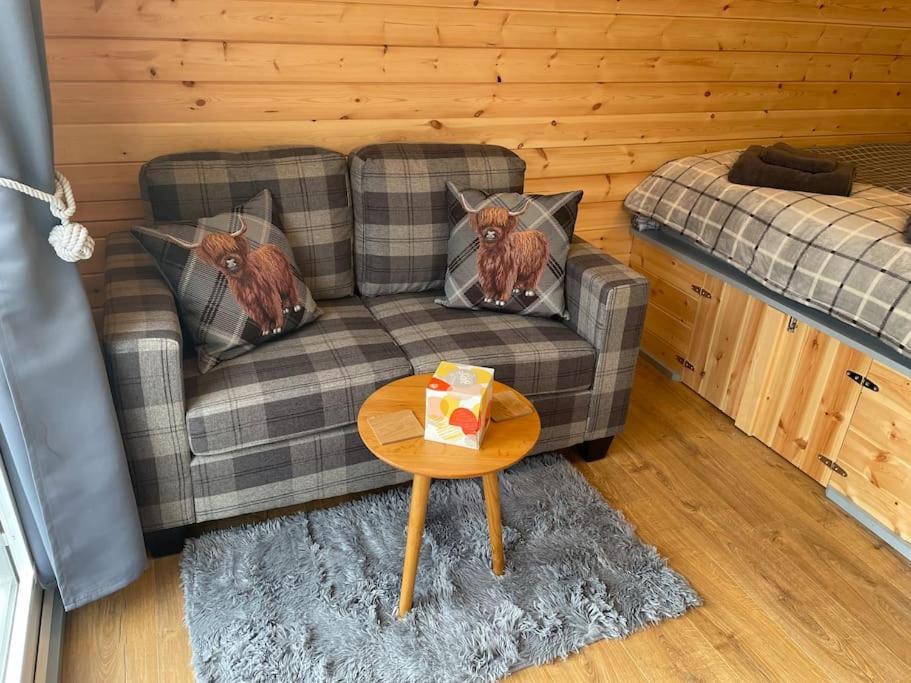Апартаменты Bonny Wee Snug - Pod In Спин-Бридж Экстерьер фото