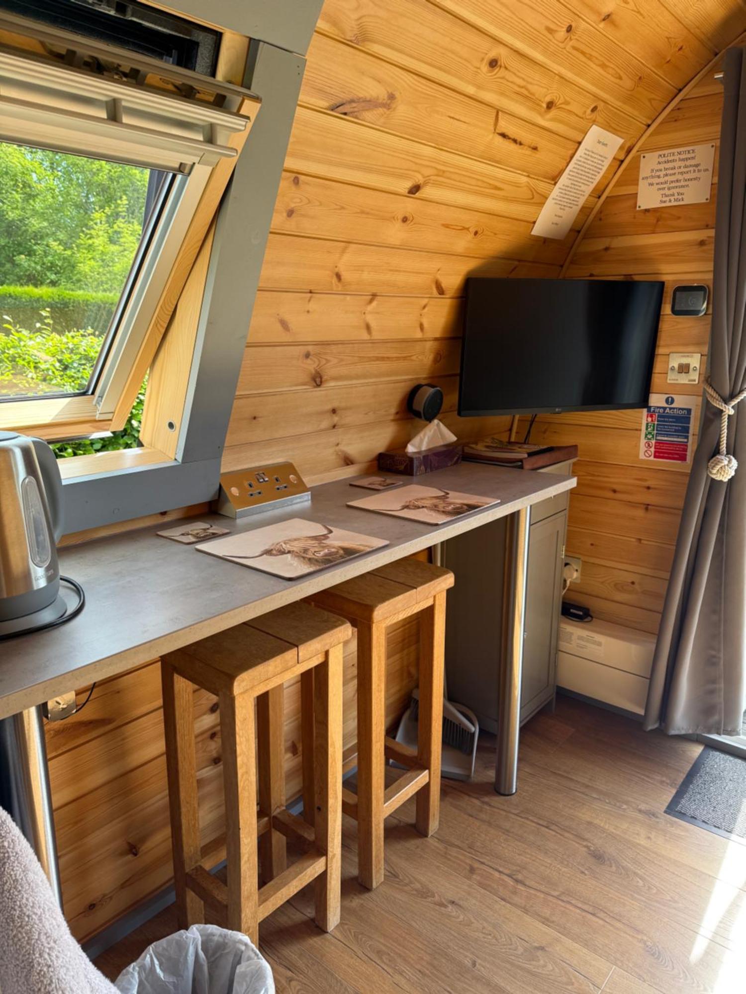 Апартаменты Bonny Wee Snug - Pod In Спин-Бридж Экстерьер фото